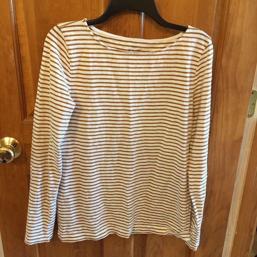 Long sleeve, white and gold striped shirt
